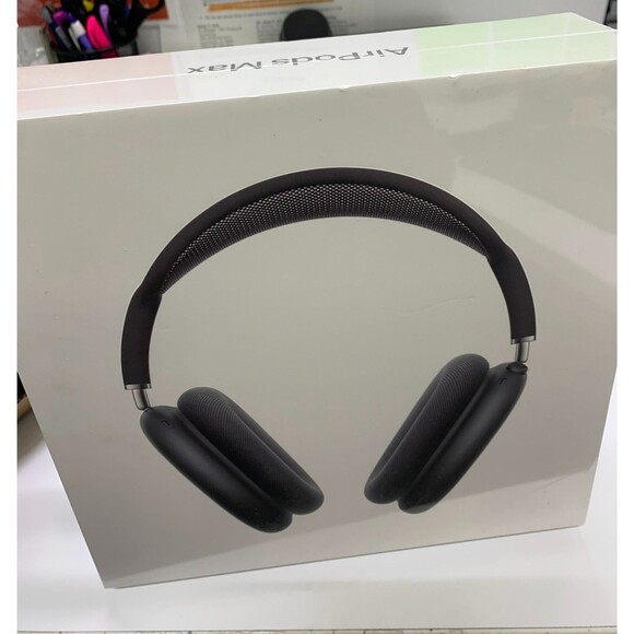 Apple Other - Apple AirPods Max Headband USB-C Gray Ear-Cup Over-Ear with Smart Case